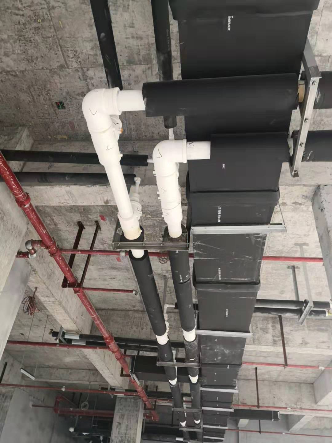 “興紀（jì）龍管道”鋁合金襯塑PE-RT空調（diào）安裝